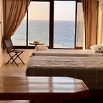 Hostal Playa Concon